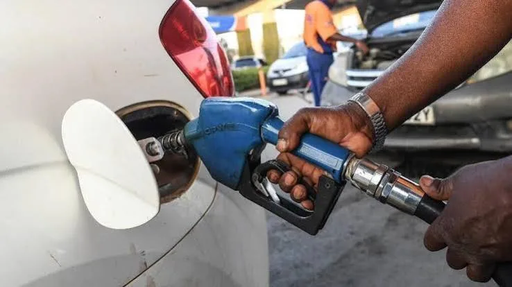 le gouvernement donne 48 heures pour normaliser l’approvisionnement